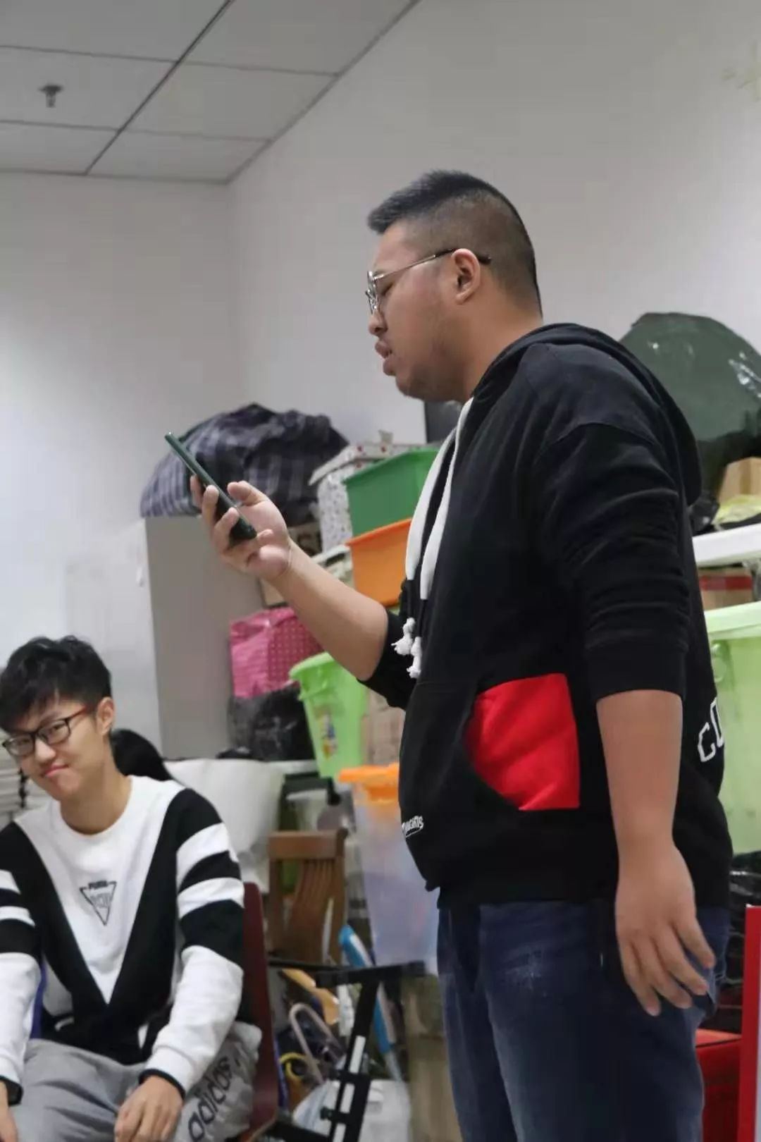 de6f39928bfb48b5bf1d6dd79d1903fa.png 3.png