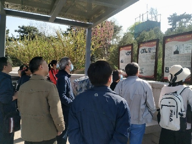 8d71ee47243345c2a48a8b82f417f296.jpg 党史4.jpg